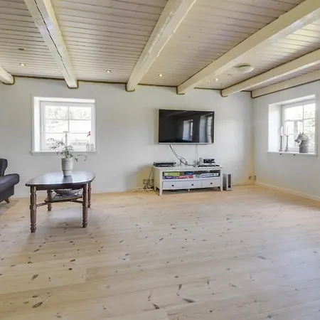 Law - 400m From The Sea By Interhome